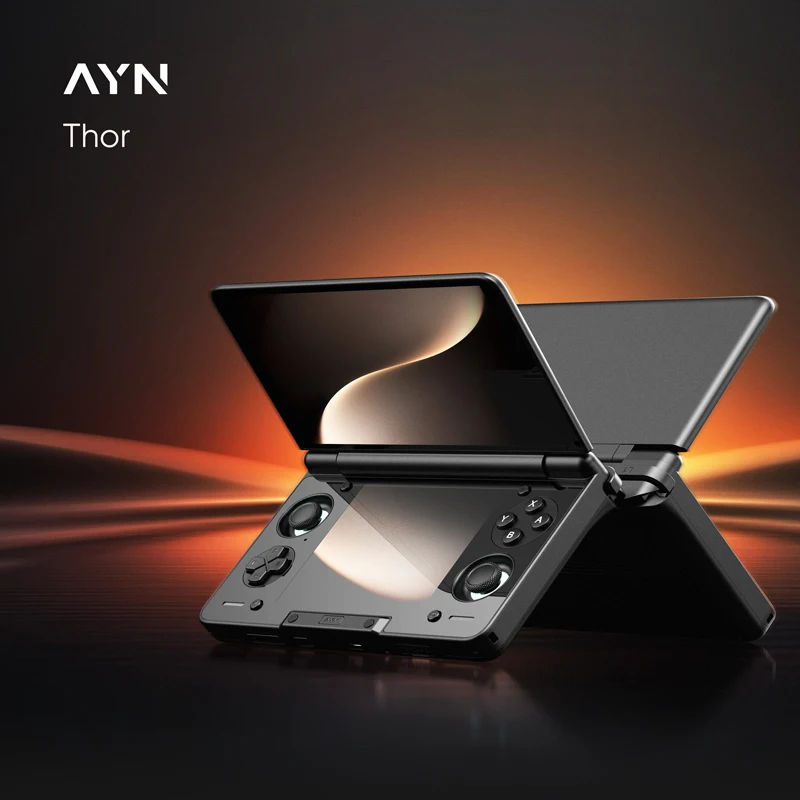 جهاز AYN Thor للالعاب بشاشة مزدوجة