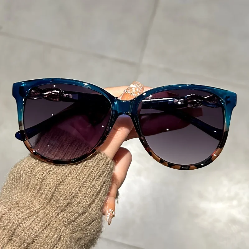 Vintage Cat Eye Sunglasses for Women