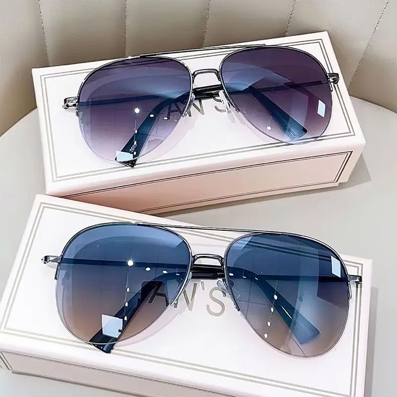 Fashion Gradient Pilot Sunglasses for Men