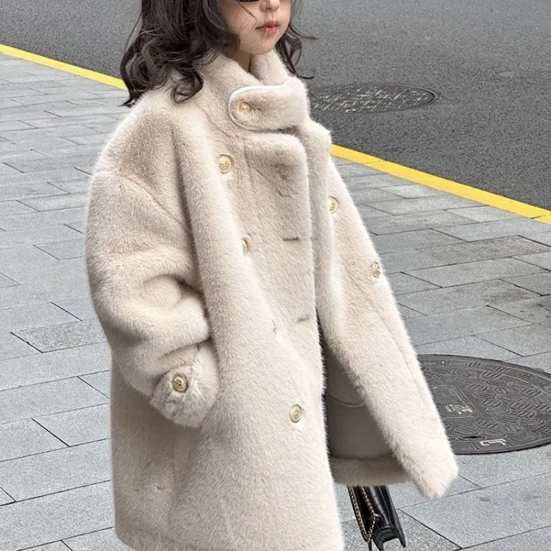 Girls Loose White Velvet Jacket 2025