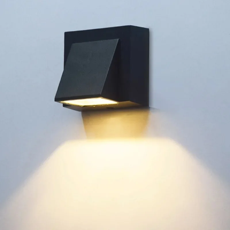 مصباح جداري LED مقاوم للماء 5 واط