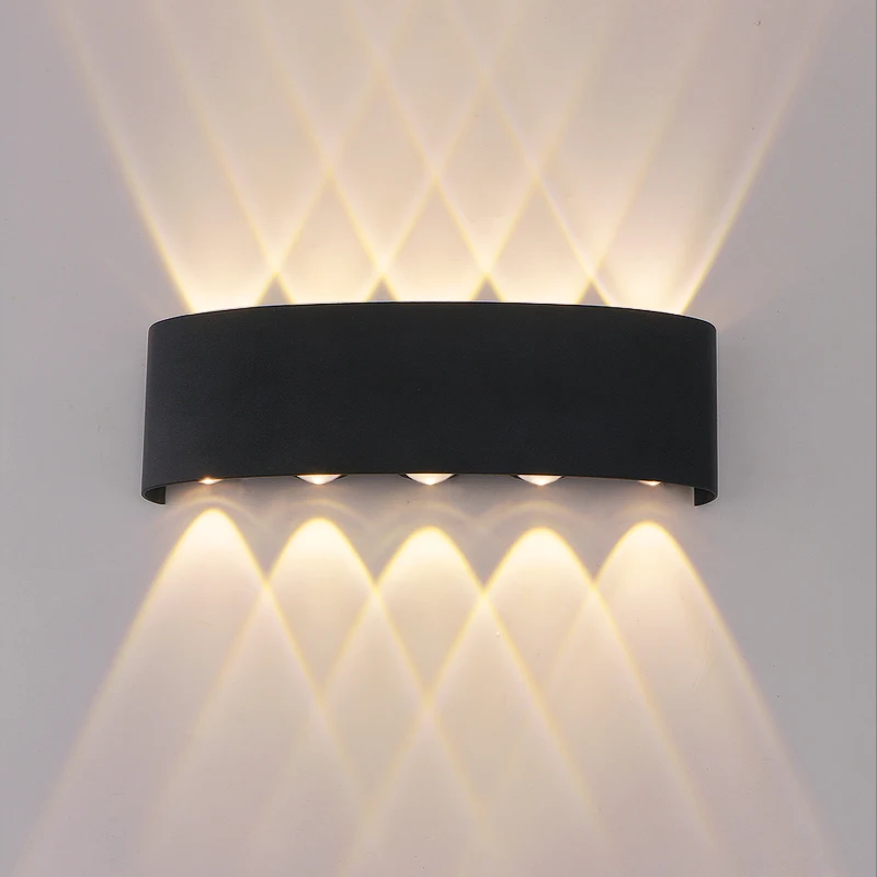 مصباح جداري LED مقاوم للماء