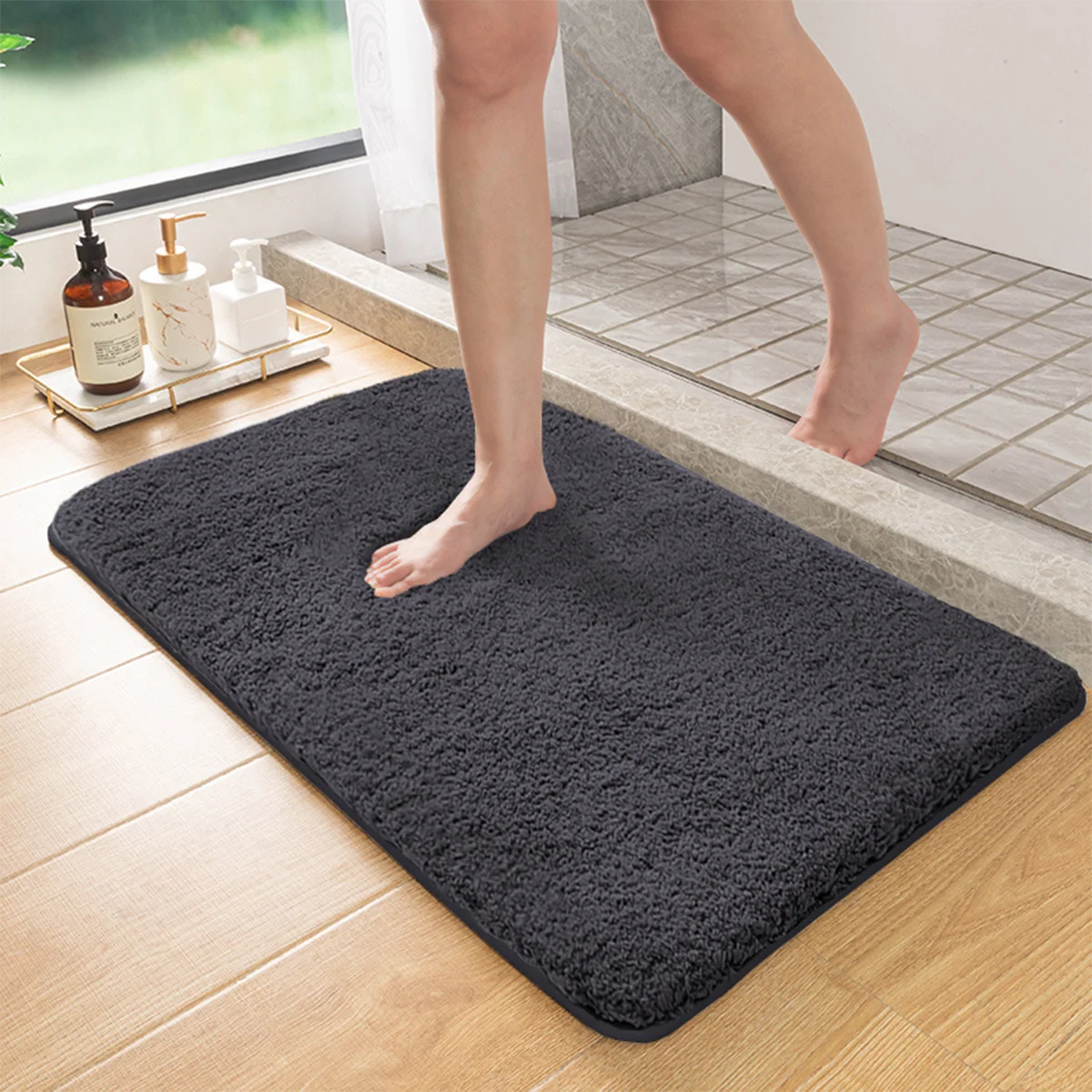 Non-Slip Furry Bathroom Floor Mat