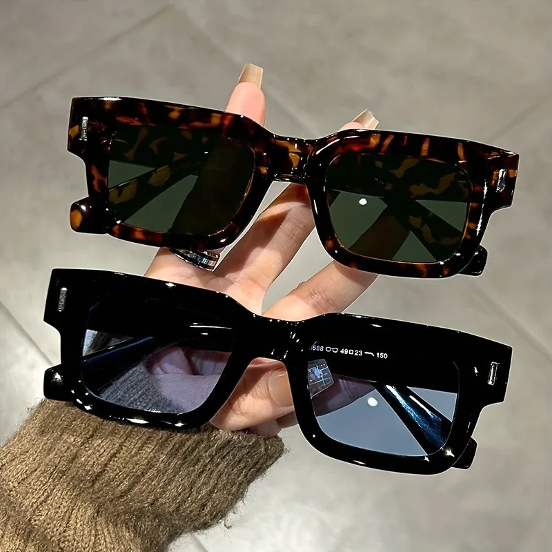 Stylish Rectangle Sunglasses for All