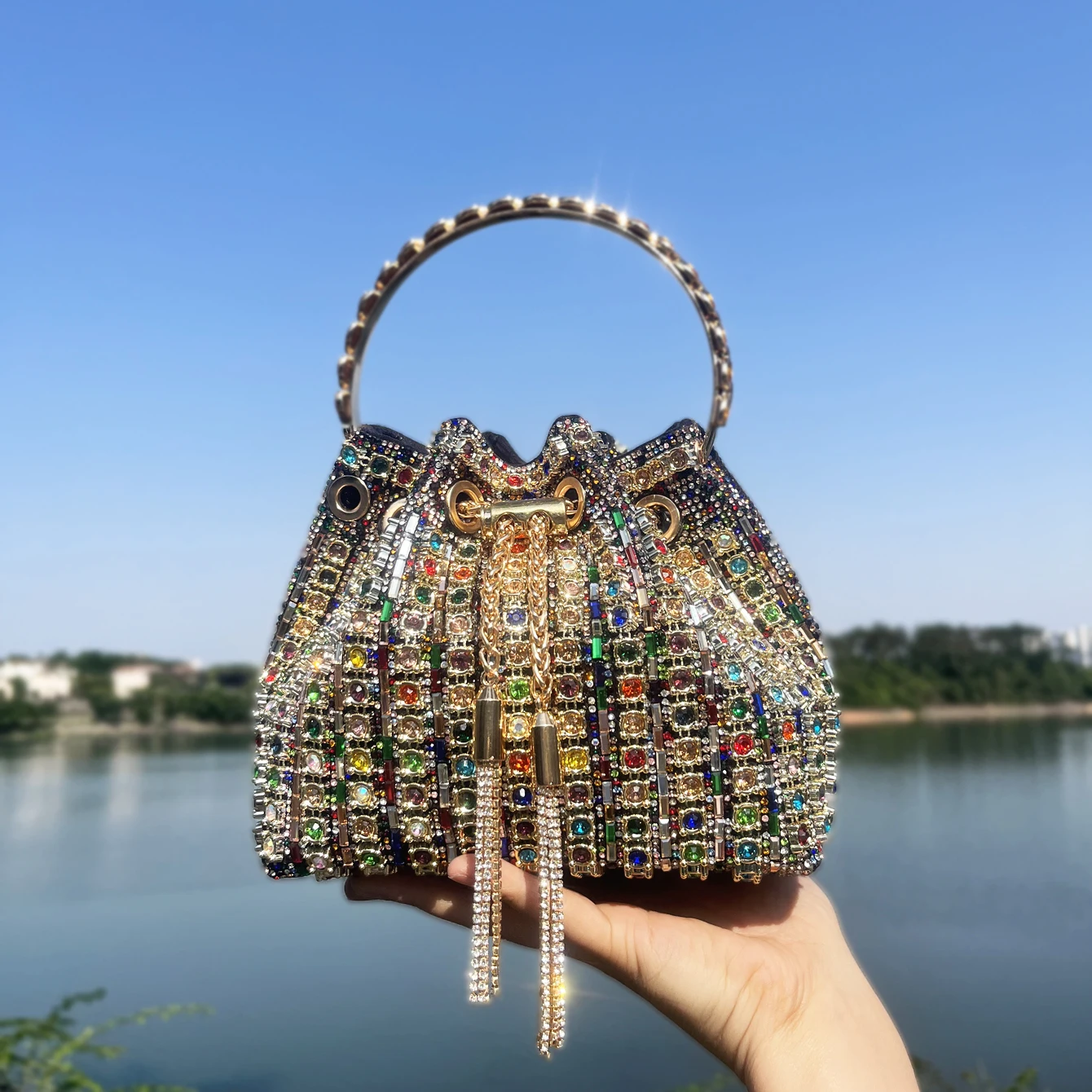 Luxury Crystal Rhinestone Bucket Clutch Bag