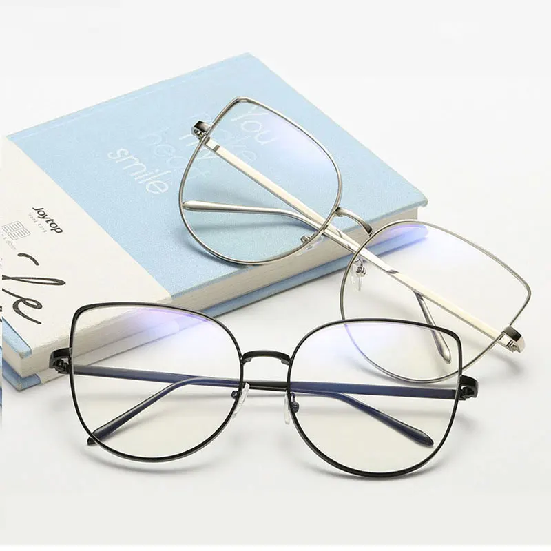 Trendy Full Rim Metal Frame Glasses