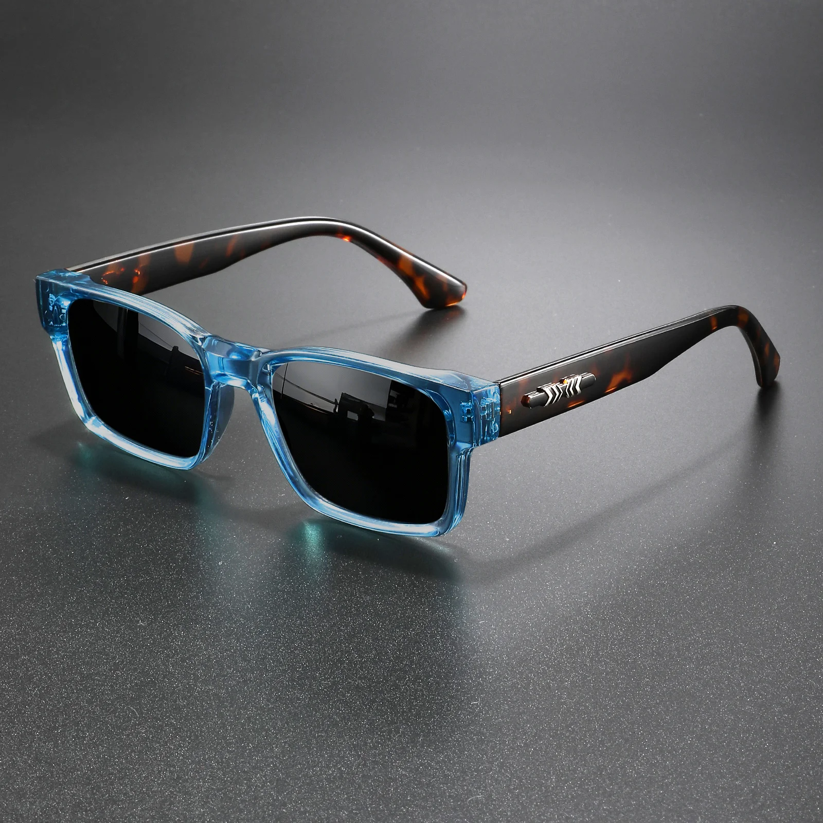Retro Punk Fashion Sunglasses UV400 Protection