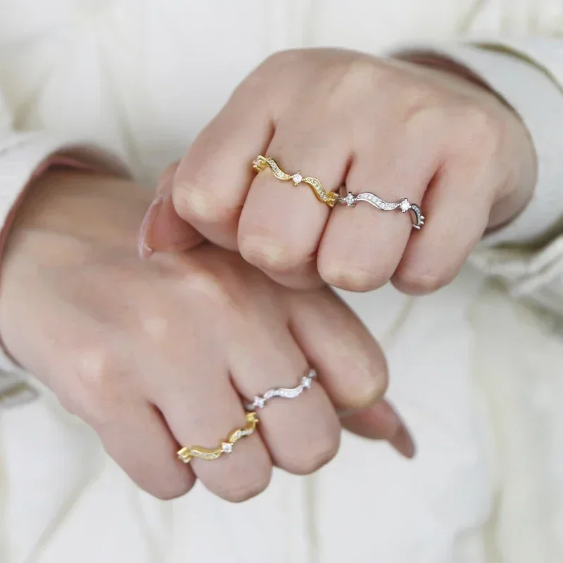Stylish CZ Wave Band Ring for Women