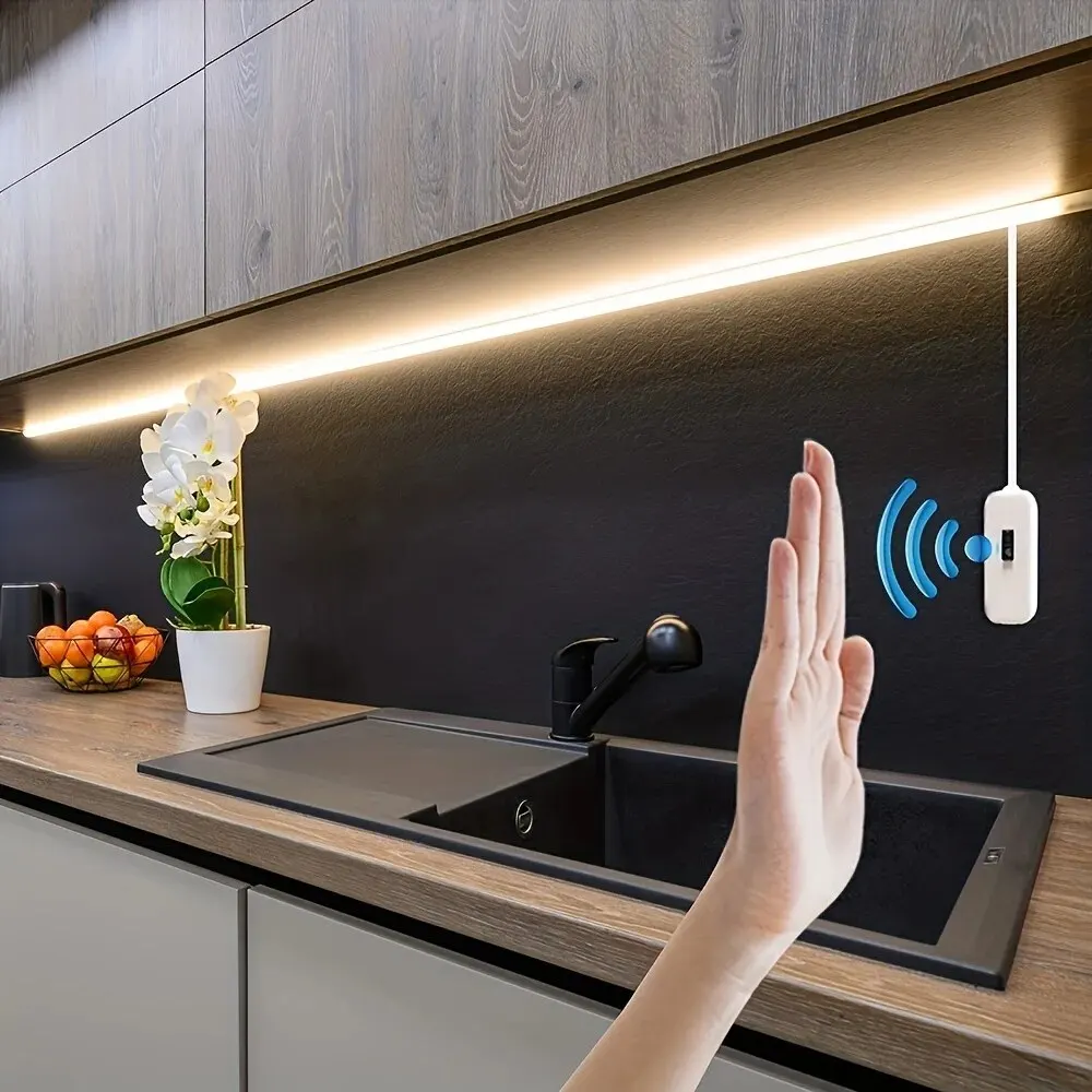 أضواء شريط LED حساسة للحركة