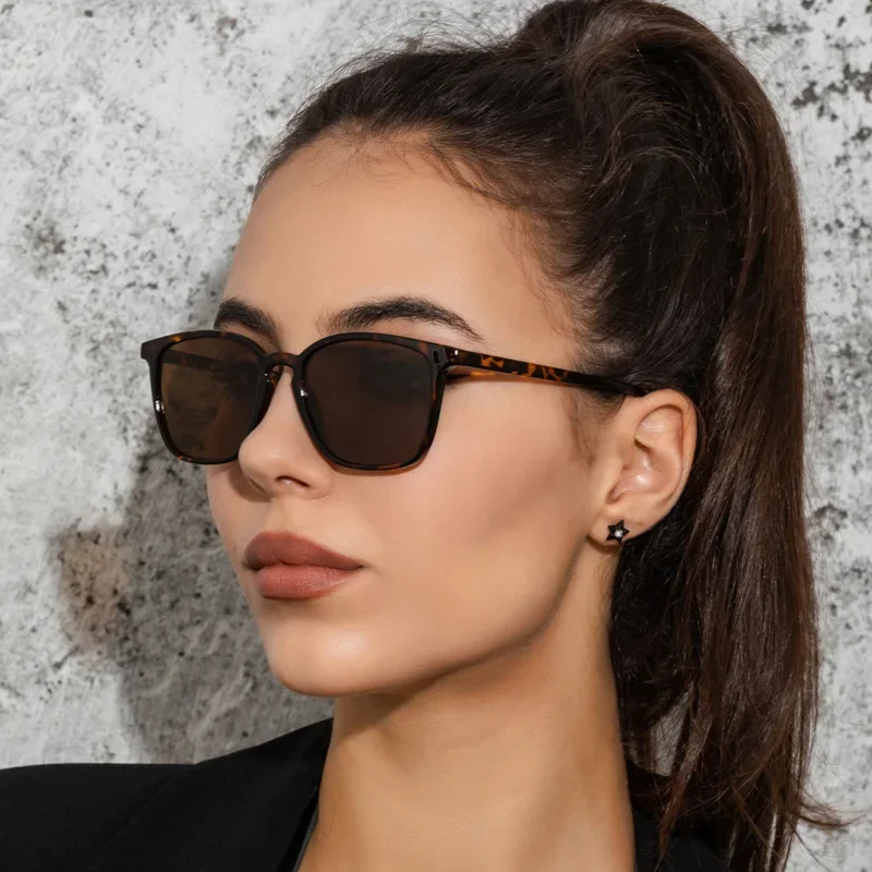 Vintage Polarized Square Sunglasses for All
