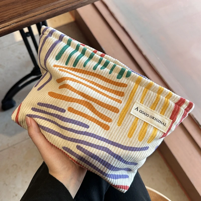 Large Capacity Cosmetic Travel Organizer Bag